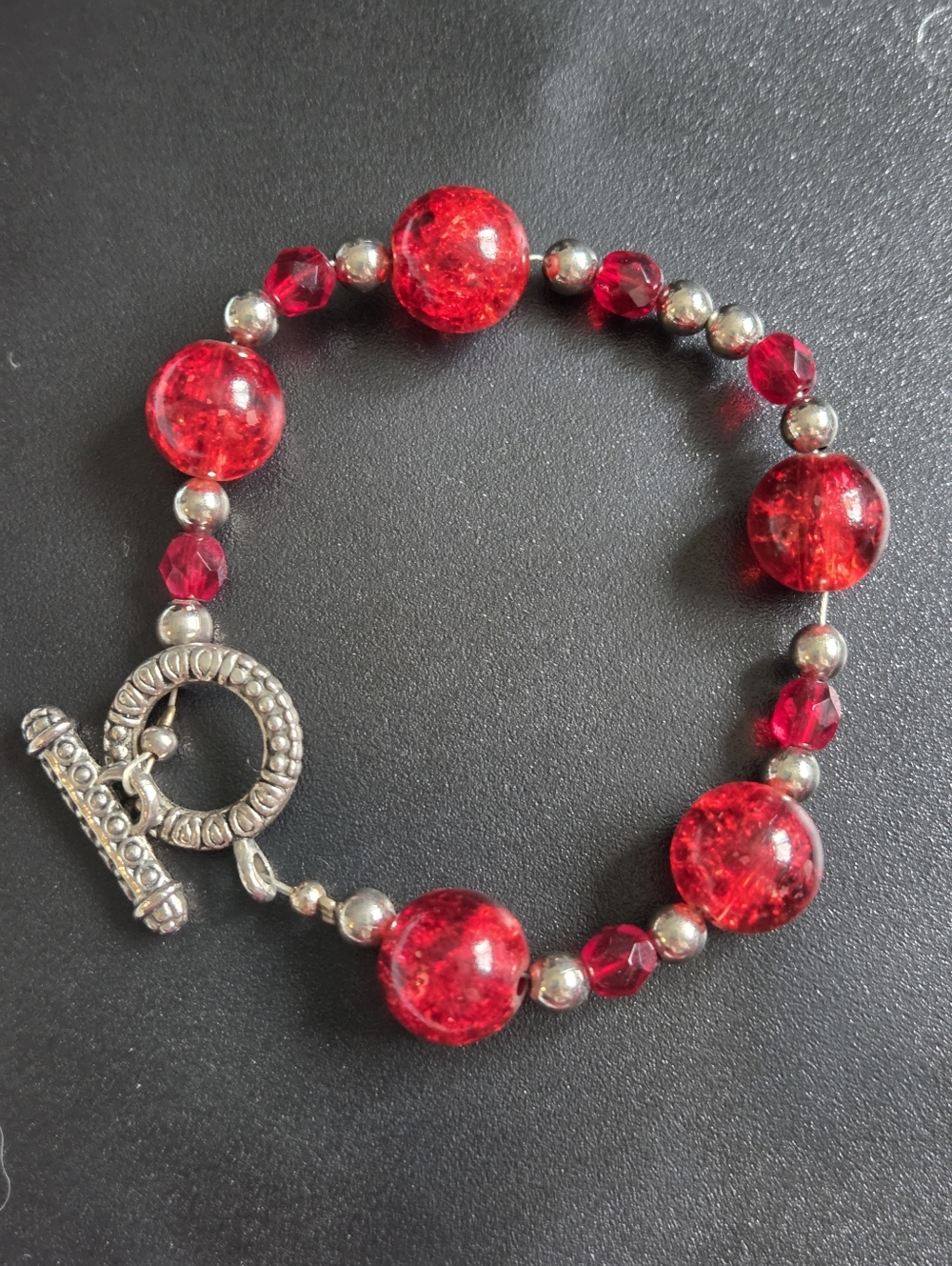 Elegant Red Beaded Bracelet